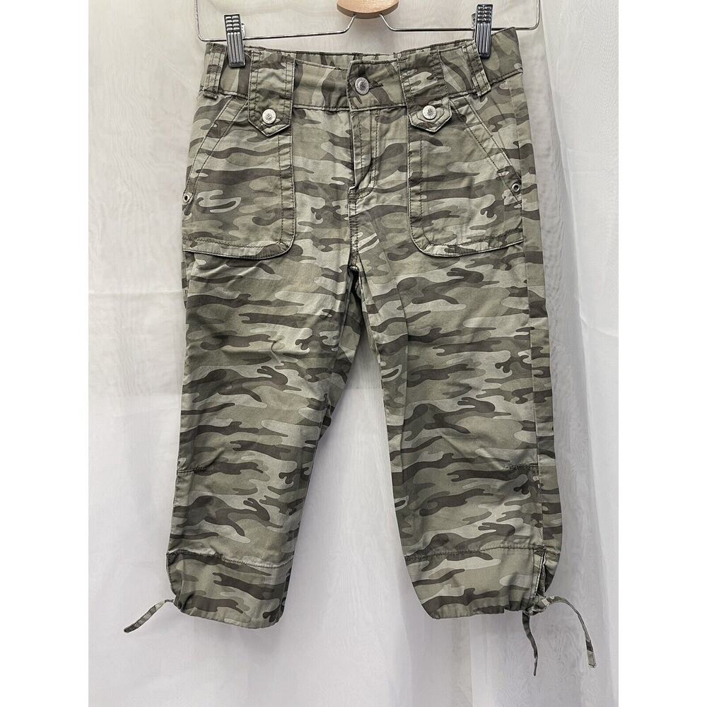 Arizona Jean Co. Capri Pants 12 Regular Camo Green Elastic Leg Hem